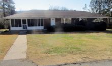 136 Glenwood Drive Sweetwater, TN 37874