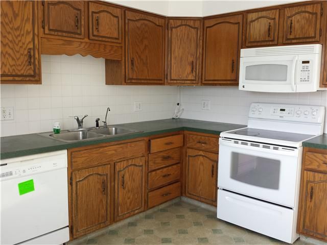 10929 Curtis Ave, Omaha, NE 68164