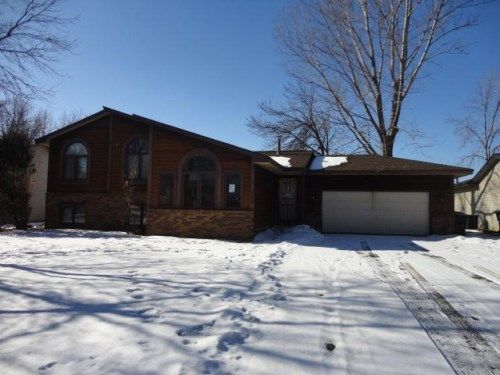 11135 Xylon Ave N, Champlin, MN 55316