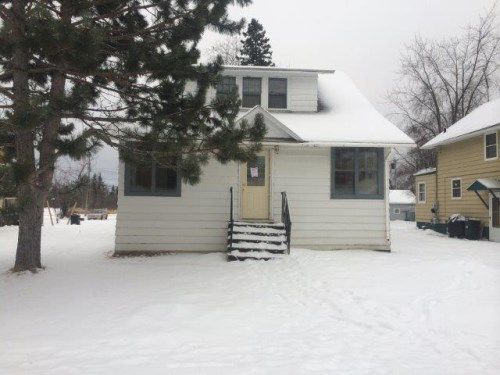 203 W 1st Ave N, Aurora, MN 55705