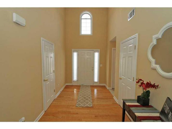 2025 Charleston Oaks Circle, Lawrenceville, GA 30043