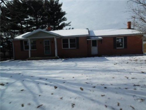 3859 E Greenwood Rd, South Zanesville, OH 43701