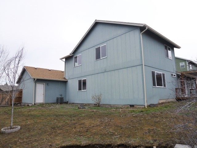 3139 SW Umatilla Ave, Redmond, OR 97756