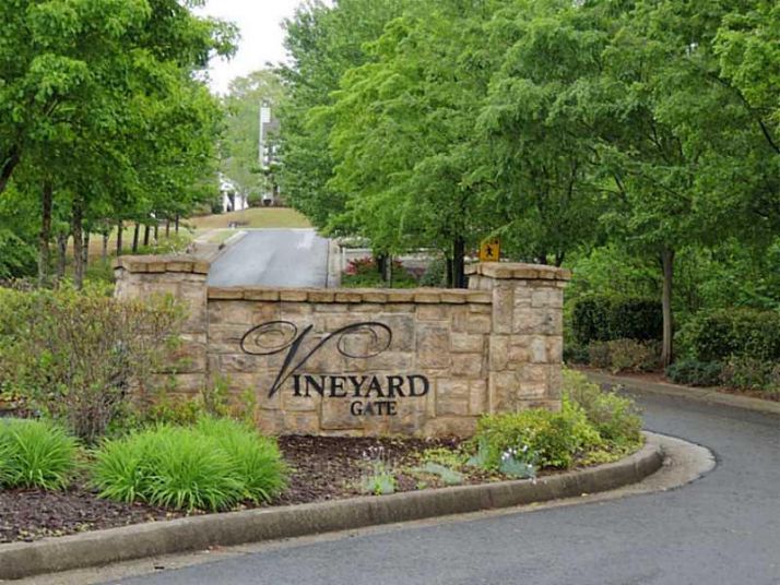 1024 Glynwick Drive, Braselton, GA 30517