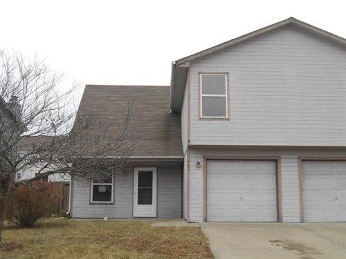 443 Spring Ave, Liberty, MO 64068