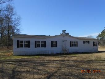 142 Robert Fairley Rd, Lucedale, MS 39452