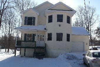 1912 Pine Rdg, Bushkill, PA 18324