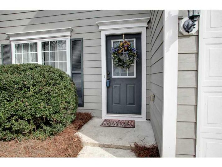 316 Ashland Court, Woodstock, GA 30189