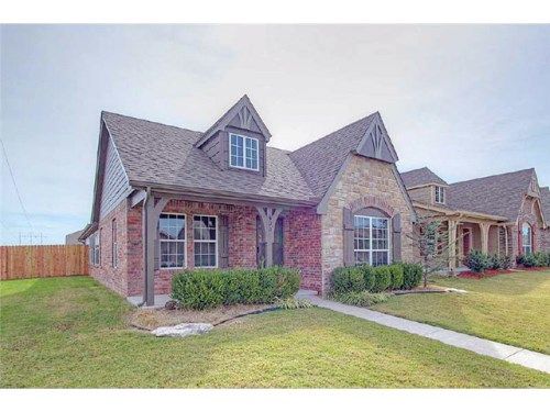 4002 W 104th Pl, Jenks, OK 74037