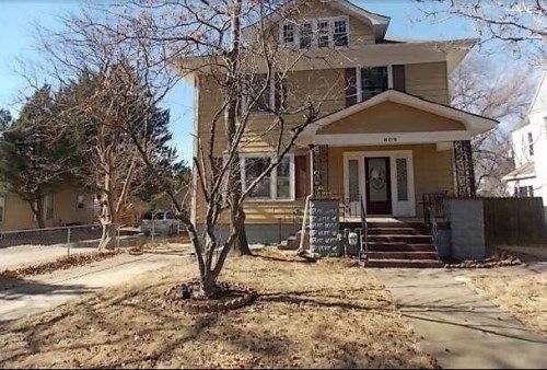 605 N Catalpa St, Pittsburg, KS 66762