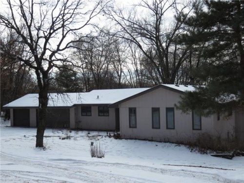 957 Elk Ln NW, Elk River, MN 55330