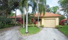 1128 W Cypress Dr # V-15 Pompano Beach, FL 33069