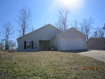 96 Hills Mine Ave, West Blocton, AL 35184