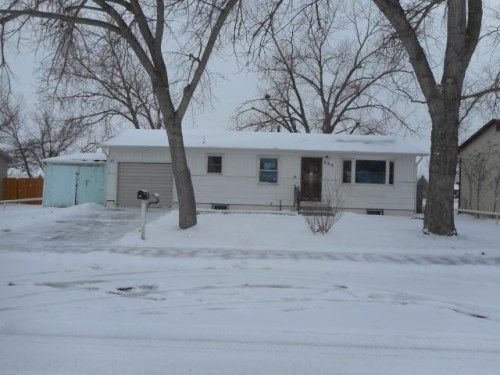 805 Beech St, Gillette, WY 82716