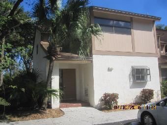4711 30th St NW, Pompano Beach, FL 33063