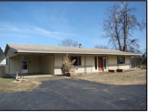 7046 W State Hwy 22, Paris, AR 72855