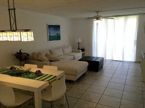20367 W COUNTRY CLUB DR # L25, Miami, FL 33180