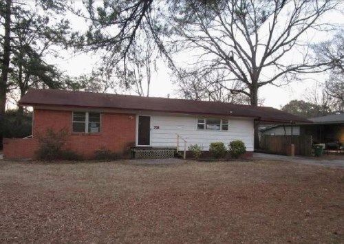 700 Shamrock Dr, North Little Rock, AR 72118