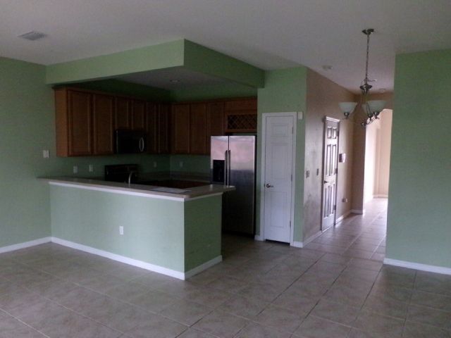 6932 47th Way N, Pinellas Park, FL 33781