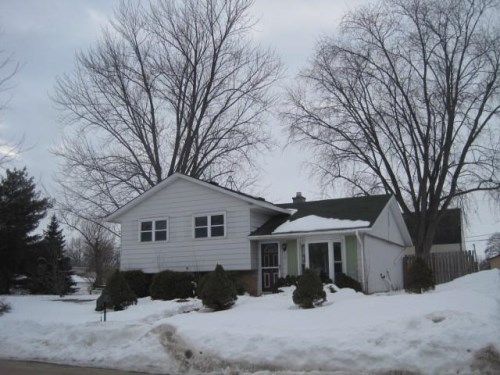 1501 Bonnie Avenue, Dixon, IL 61021