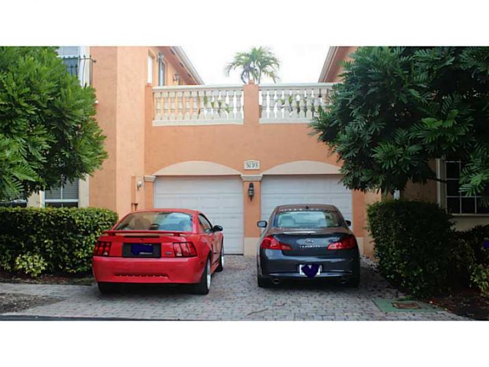 5193 NW 108, Miami, FL 33178