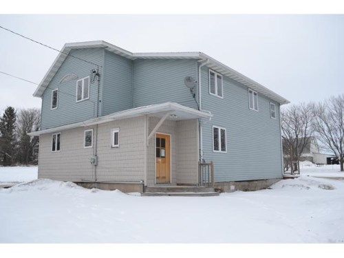 N3251 Oak Center Rd, Oakfield, WI 53065