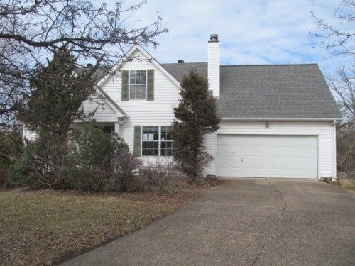 10801 Hollyview Ct, Louisville, KY 40299