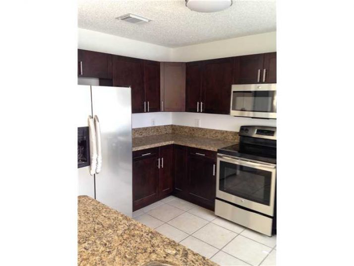 291 SW 192ND TE, Hollywood, FL 33029