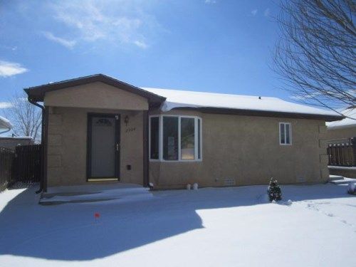 2304 Cruz Ct, Pueblo, CO 81003
