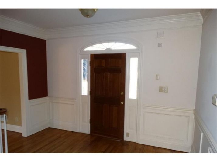 115 Oak Knl, Fayetteville, GA 30214