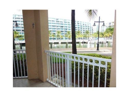 3001 NE 185 ST # 117, Miami, FL 33180