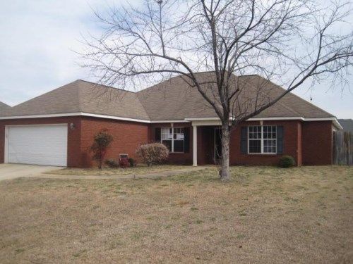 212 Bowens Mill Dr, Bonaire, GA 31005