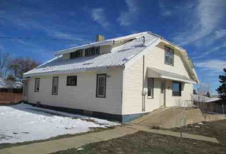 902 Pennsylvania Ave, Walsenburg, CO 81089