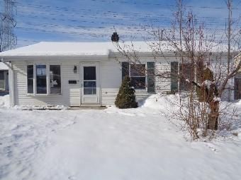 446 Montrose Dr, Romeoville, IL 60446