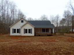 3039 Strickland Dr, Bullock, NC 27507