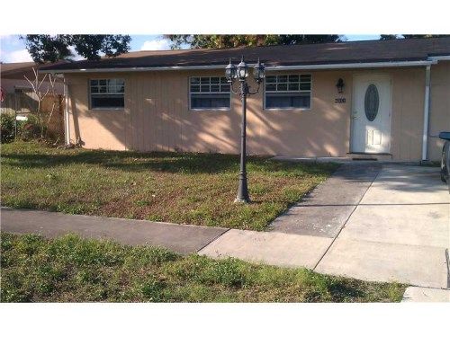 6311 SW 3 ST, Pompano Beach, FL 33068