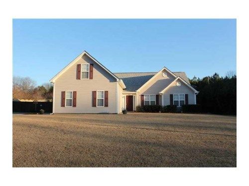 6081 Fieldwood Lane, Loganville, GA 30052