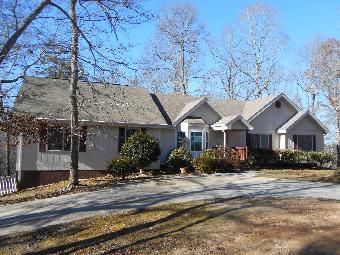 261 Emmette Dr, Dawsonville, GA 30534