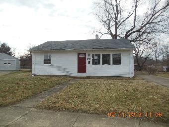 2827 Lowman St, Springfield, OH 45505