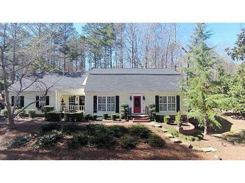9730 Farmbrook Lane, Alpharetta, GA 30022