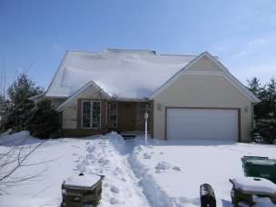 892 E Covey Ct, La Porte, IN 46350