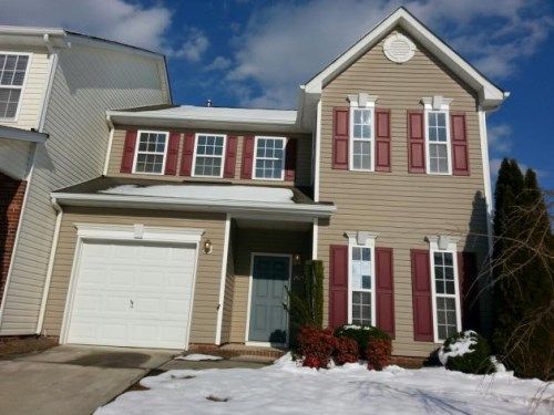 1929 Munn Pointe Dr, Whitsett, NC 27377