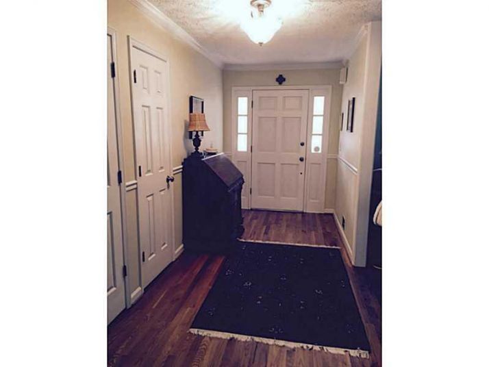 1670 Ridgefield Drive, Roswell, GA 30075