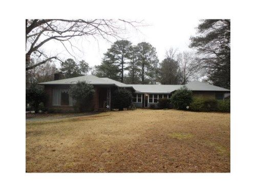 6456 James B Rivers Drive, Stone Mountain, GA 30083