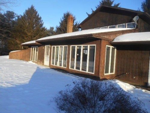 1920 King Rd, Lapeer, MI 48446