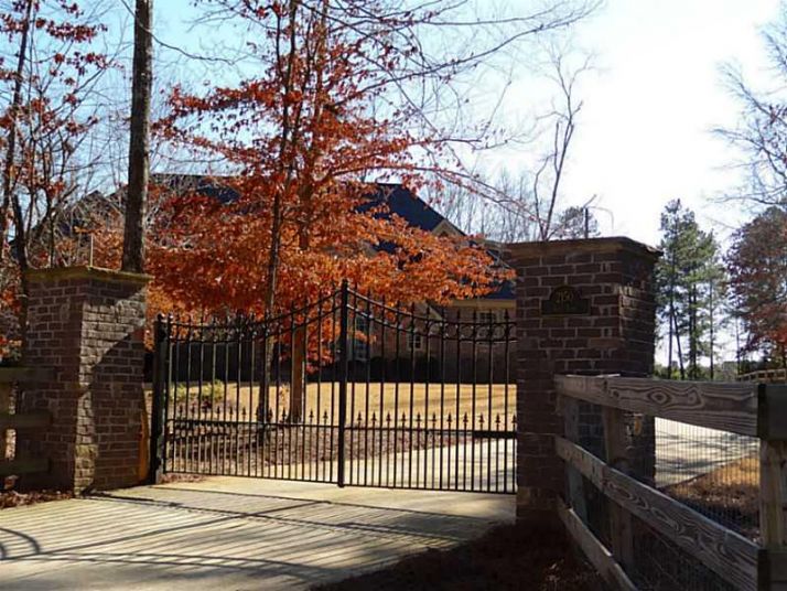 2150 Vicki Lane, Cumming, GA 30041