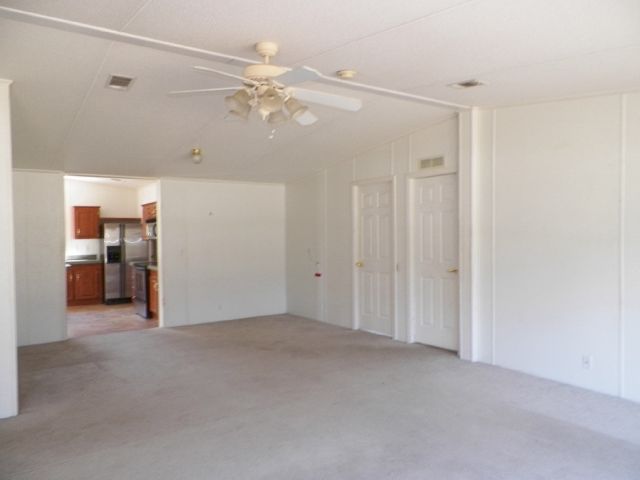 1958 SE 176th Ave, Silver Springs, FL 34488