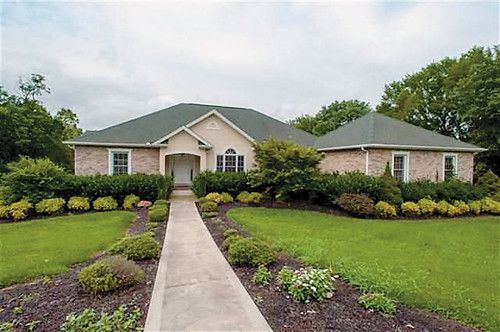 3017 Sunshine Ct, Mooresburg, TN 37811