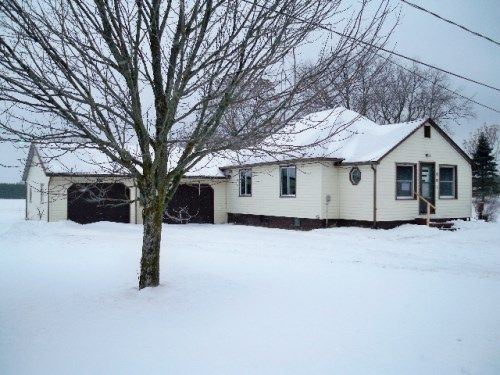 601 N Bullock St, Whittemore, MI 48770