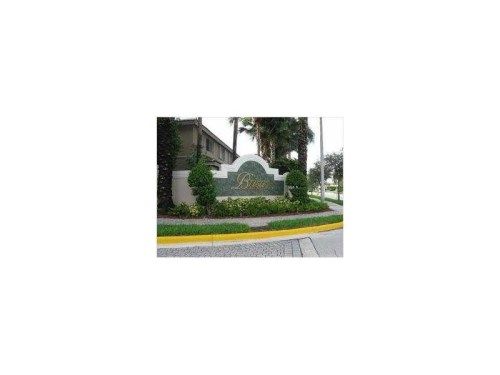 5670 NW 116 AV # 211, Miami, FL 33178